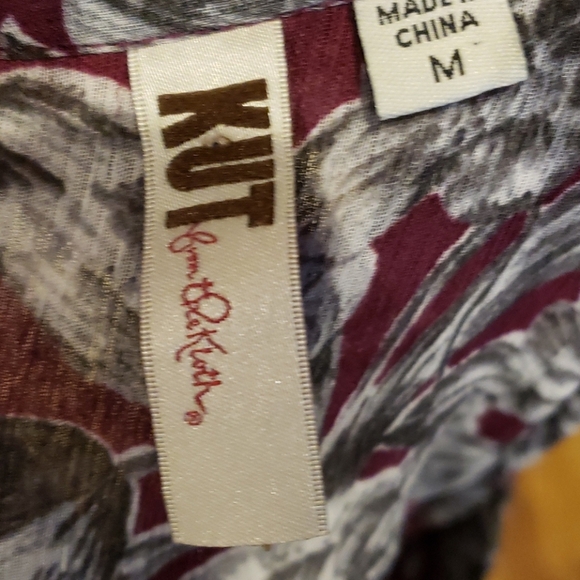 Kut from the kloth sheer floral burgandy top - Picture 5 of 6